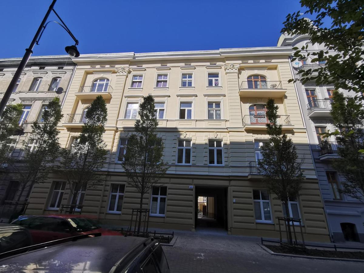 Duzy Komfortowy Apartament W Samym Centrum Przy Manufaktura I Piotrkowska, Blisko Zoo, Fala Lägenhet Łódź Exteriör bild