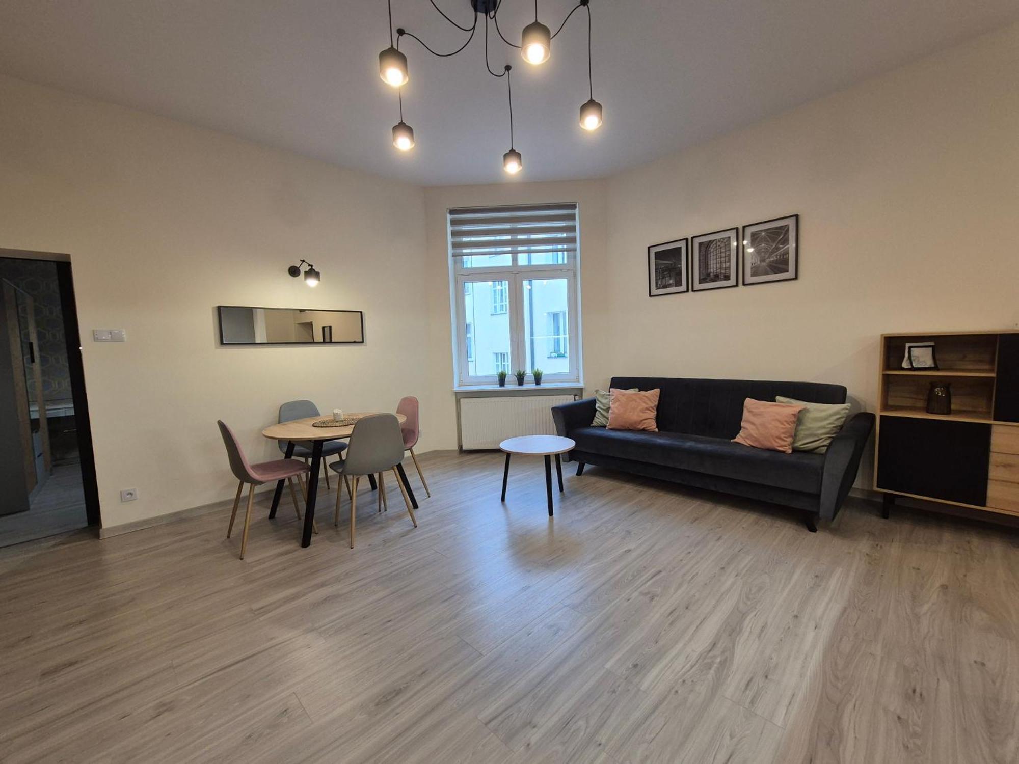 Duzy Komfortowy Apartament W Samym Centrum Przy Manufaktura I Piotrkowska, Blisko Zoo, Fala Lägenhet Łódź Exteriör bild