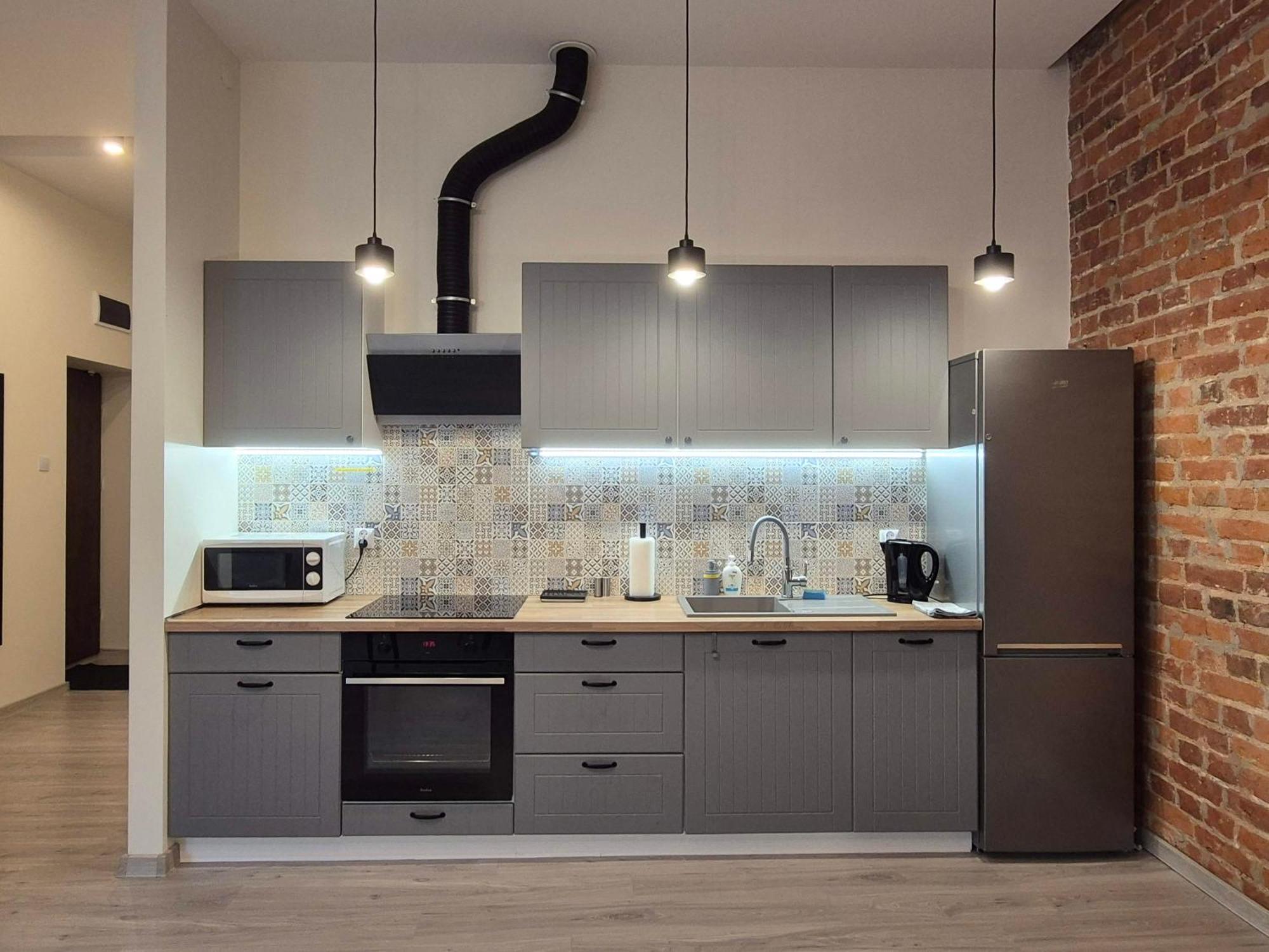 Duzy Komfortowy Apartament W Samym Centrum Przy Manufaktura I Piotrkowska, Blisko Zoo, Fala Lägenhet Łódź Exteriör bild